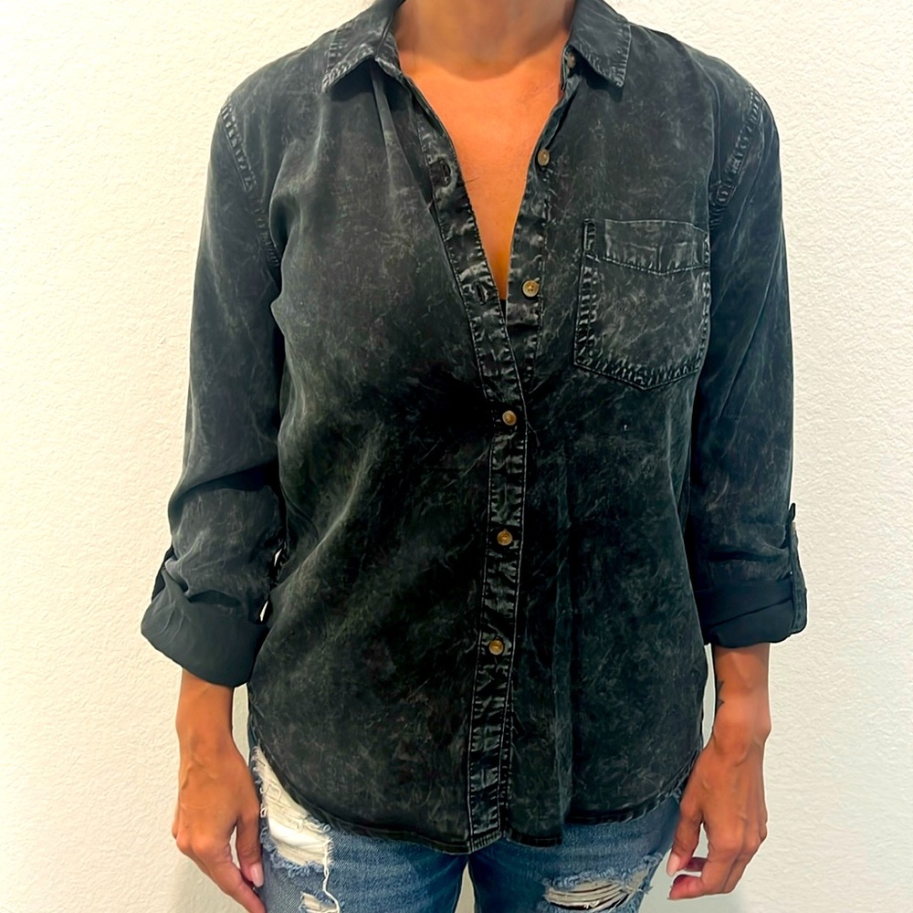 Cinco Vintage black acid wash style Lovell blouse